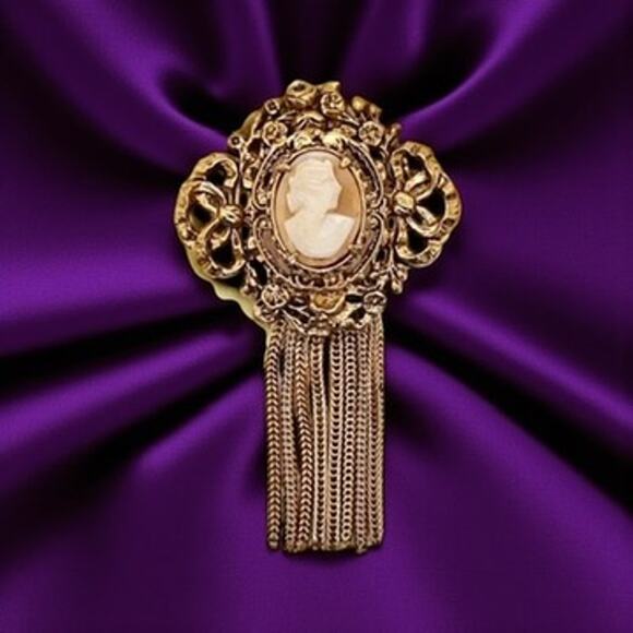Vintage Florenza Cameo Brooch-Gold Filigree & Chain Fringe-Victorian Style-Dress - Picture 1 of 6